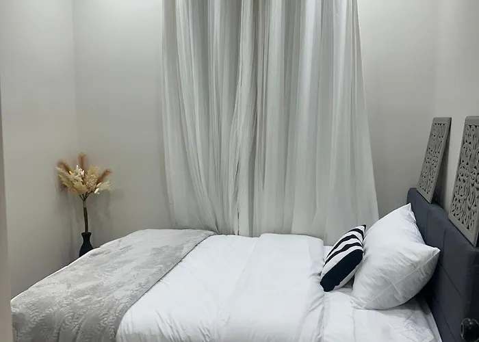 Апартаменты Modern 3br Near United Center Чикаго