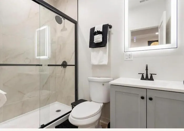 Modern 3br Near United Center Apartment *